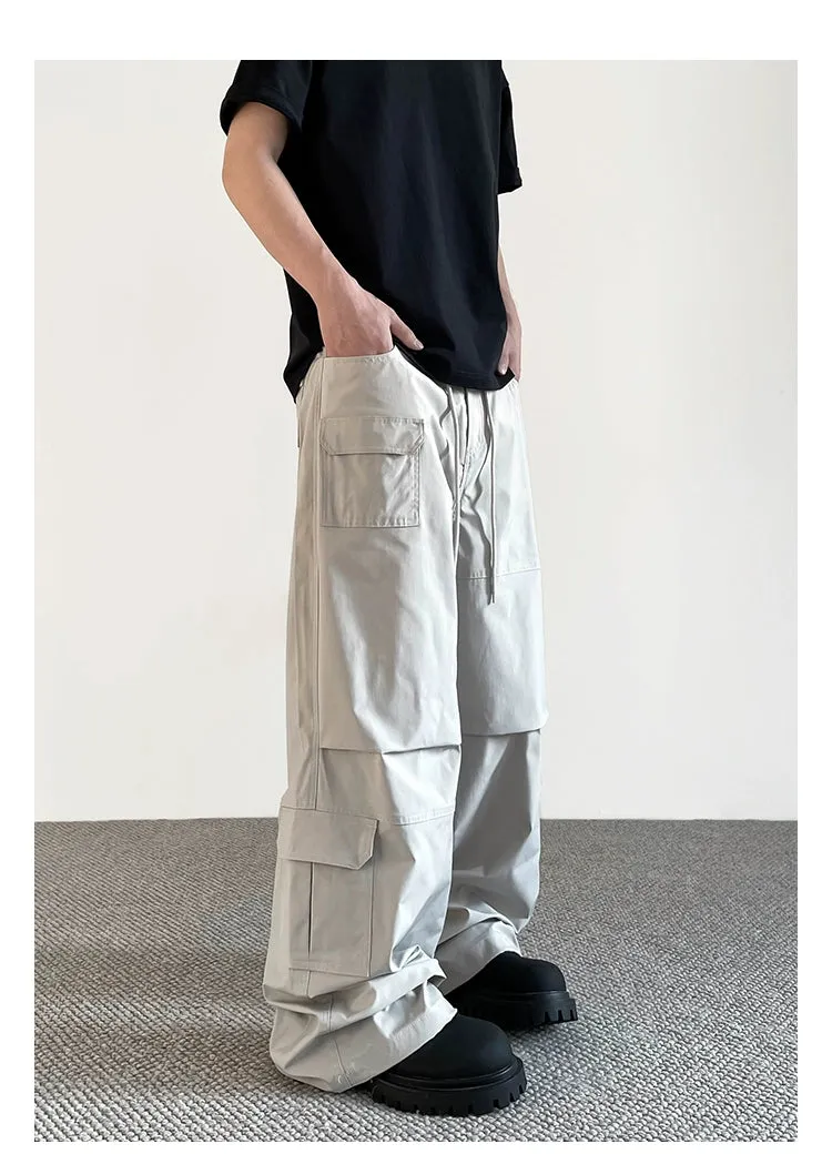 Clean Fit Multi-Pocket Cargo Pants