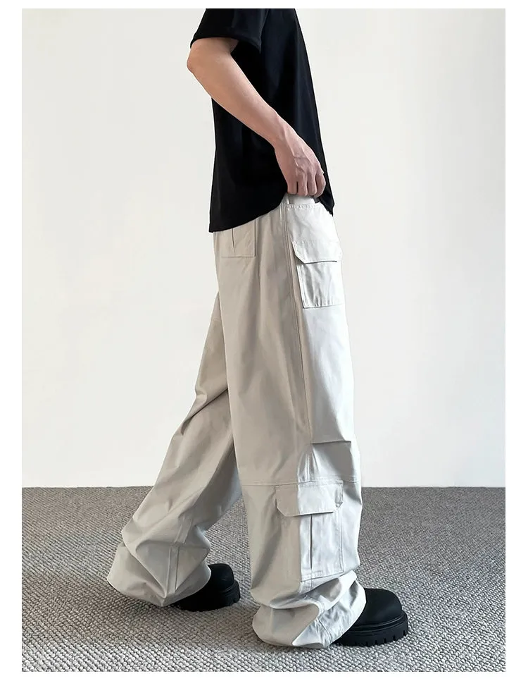 Clean Fit Multi-Pocket Cargo Pants